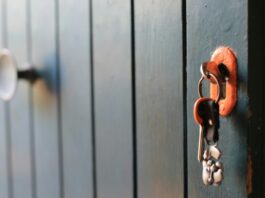 IT Security: 4 Strategies to Avoid Unintentional Secret Leaks Prevent secret exposure across IT: 4 tools and techniques