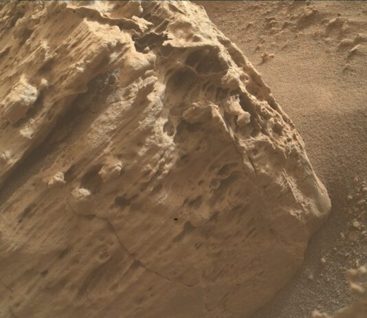 Curiosity Rover Explores Borderlands: NASA Science Update on Sols 4825-4831 Curiosity Blog, Sols 4825-4831: Exploring the Borderlands - NASA Science