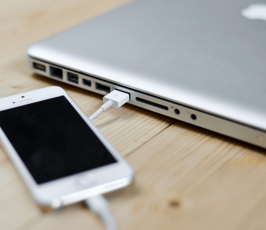 How To Fix iPhone not showing up in Finder on Mac?