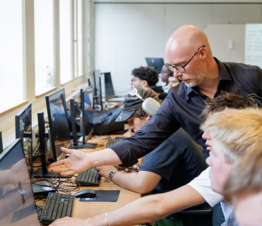 Nordic Schools Innovate with AI through Ethical Collaborations Transforming Nordic classrooms through responsible AI partnerships