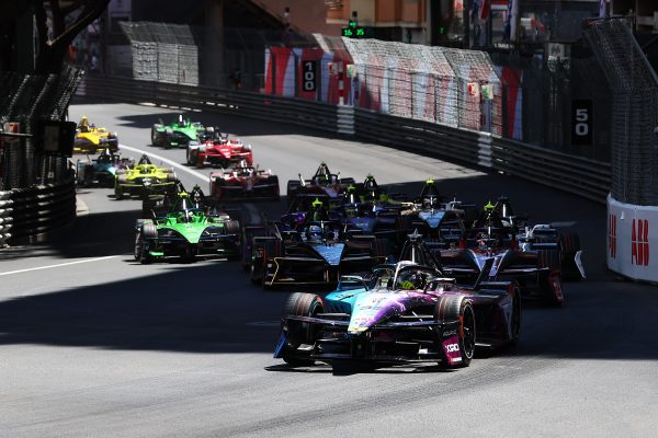 2276540685 600x400.jpg MONTE-CARLO, MONACO - MAY 16: Dan Ticktum of Great Britain driving the (33) CUPRA KIRO Porsche 99X Electric WCG3 leads the field at the start during the Monaco E-Prix, Round 9 of the 2026 FIA Formula E World Championship at Circuit de Monaco on May 16, 2026 in Monte-Carlo, Monaco. (Photo by Simon Galloway/LAT Images)