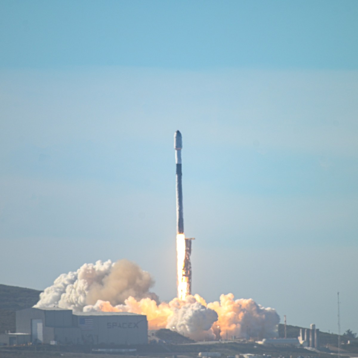 464411562 965544732285156 2258586125330603317 n.jpg The California Coastal Commission’s ruling to limit SpaceX launches threatens national defense