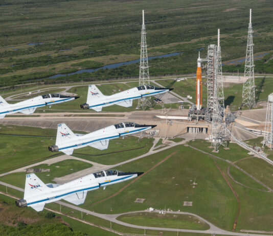 NASA’s T-38 Jets Fly Over Artemis I at Launch Pad NASA T-38s fly in formation above the Space Launch System rocket on Launch Pad 39B.