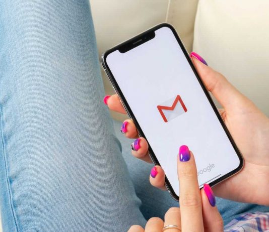 How To Access Gmail Using iPhone Mail