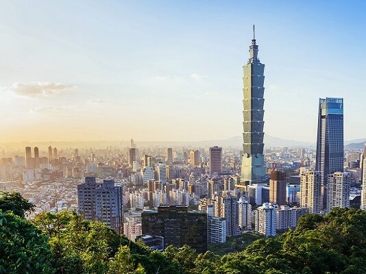 AWS Unveils New Asia Pacific Region in Taipei Skyline of Taipei including the Taipei 101 building