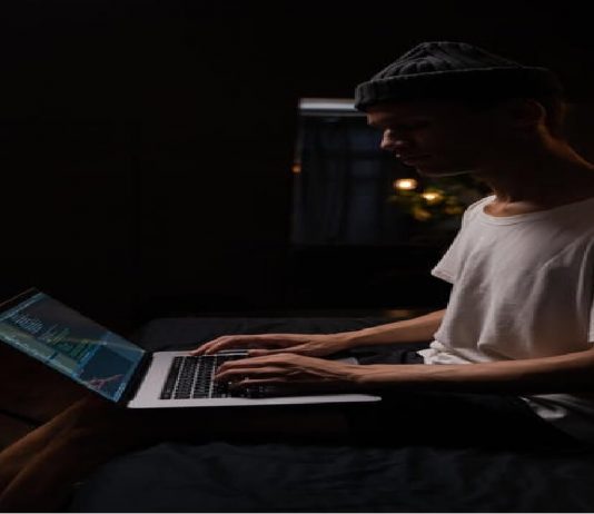 How To Boot M1 MacBook Into DFU Mode? How To DFU Restore M1 MacBook Pro?