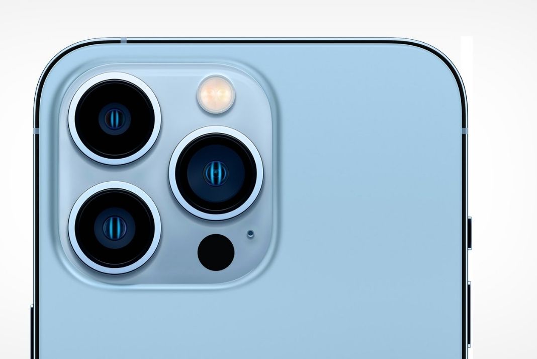 Camera Lag on iPhone 13