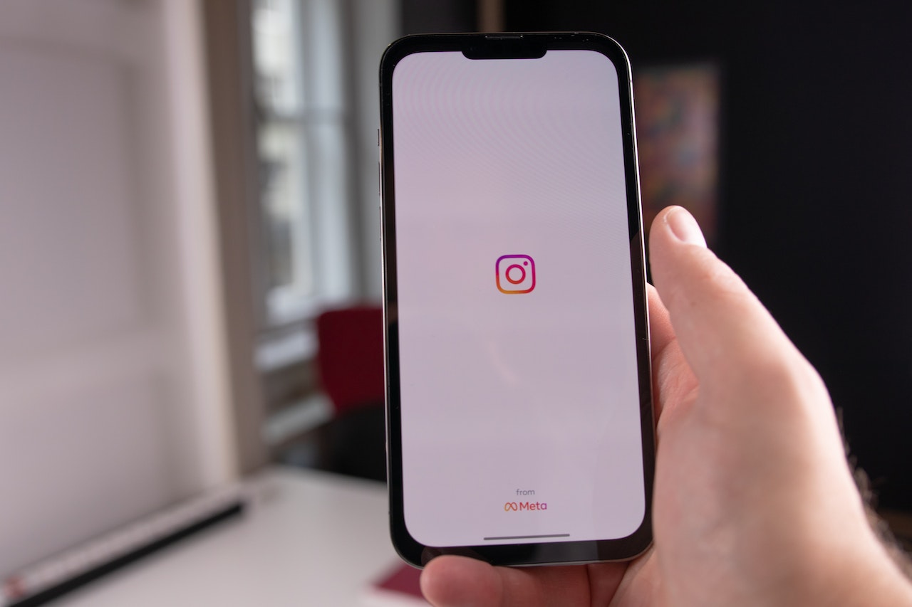 15 Ways To Fix Instagram App Keeps Crashing On iPhone.