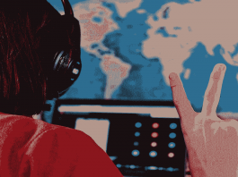 7 Tips For Using Microsoft Teams, Zoom And Google Meet Tips-to-look-good on-Microsoft-teams-zoom