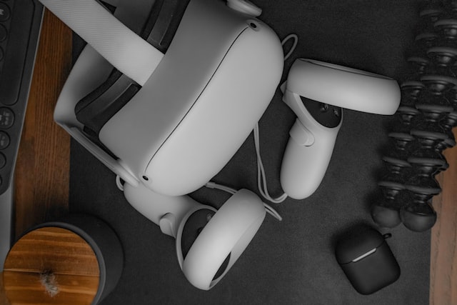 Oculus Quest 2 elite strap not charging