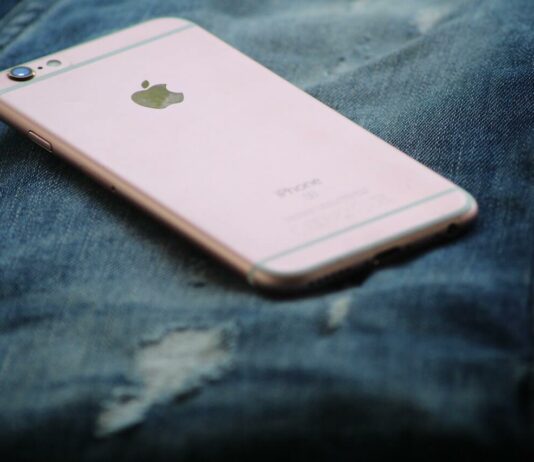 How To Secure Your iPhone: Protecting Against Hackers And Data Breaches How To Secure Your iPhone: Protecting Against Hackers And Data Breaches