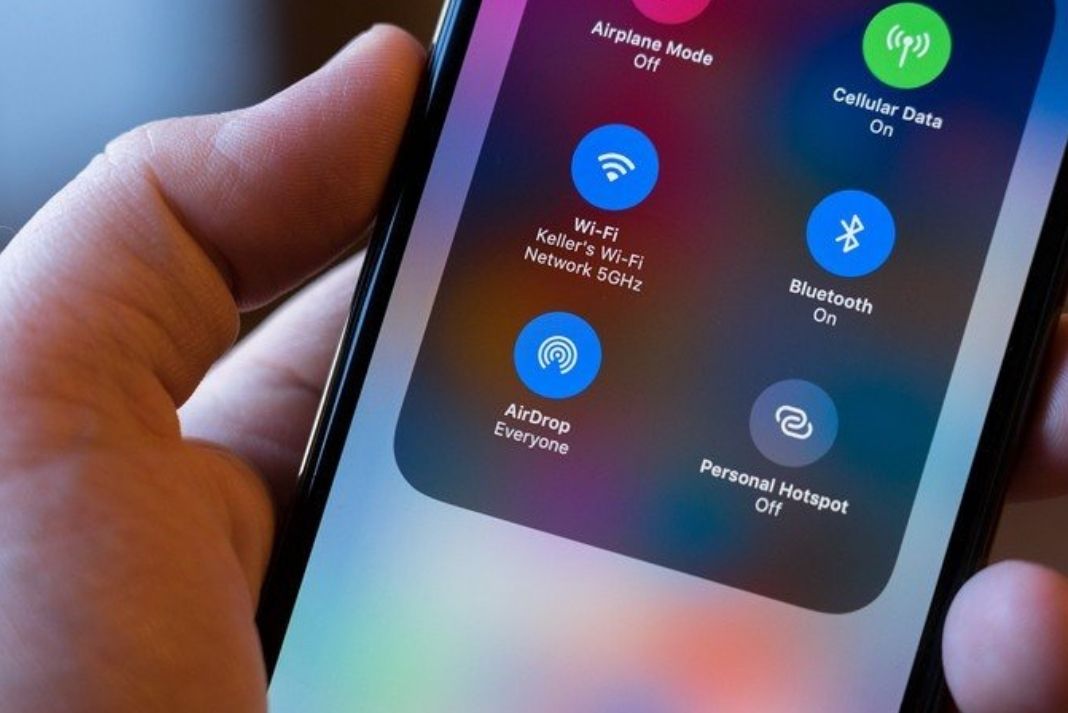 AirDrop Not Working On iPhone or Mac