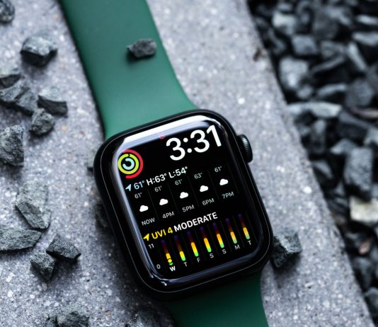 Apple Watch Series 7 Not Charging? Try These Fixes Apple Watch Series 7 not charging