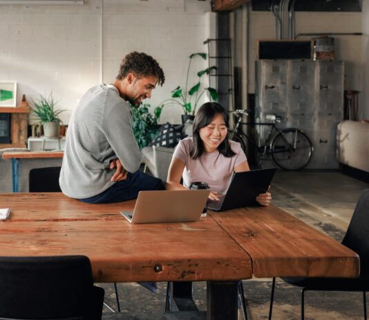 Anthropic Offers Five Free AI Courses on Coursera to Enhance Skills Anthropic launches five free courses on Coursera to help build AI fluency