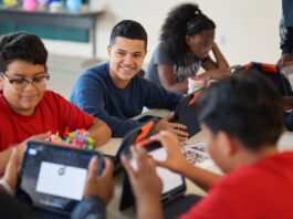 Apple, 4-H Partner to Innovate Tech Education for Youth Apple and 4-H are bringing technology to a new generation of learners