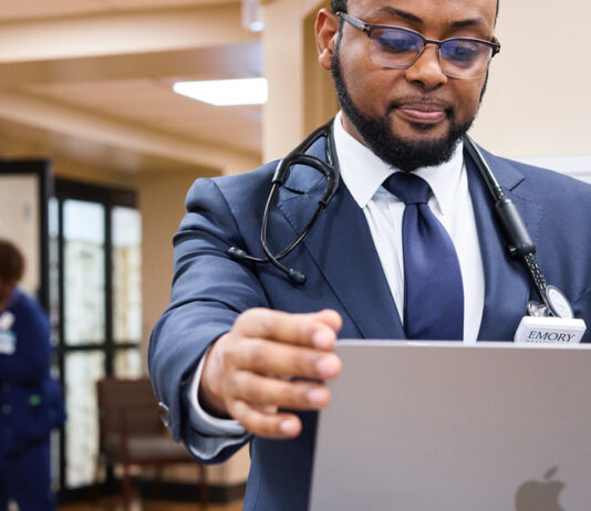 Emory Healthcare revolutionized by innovative Apple product integration Apple products transform care at Emory Healthcare