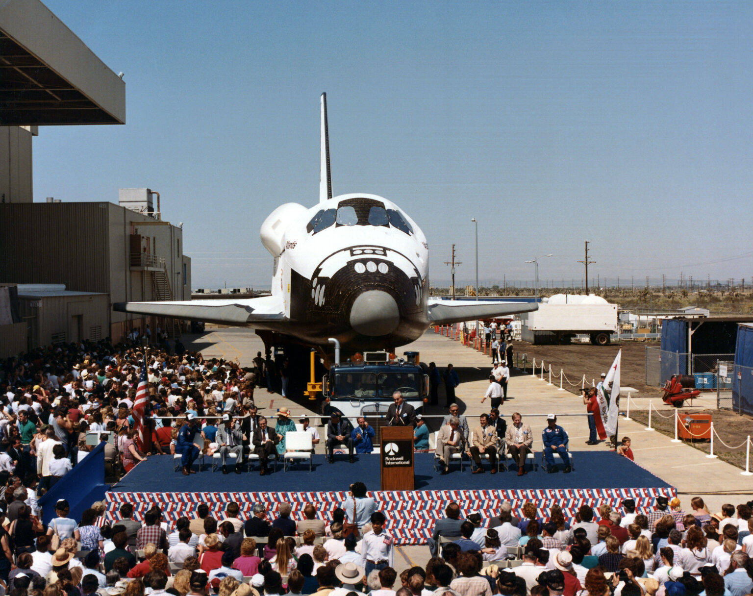 Atlantis Space Shuttle Unveiled to Public 40 Years Ago - Hawkdive.com