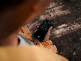 7 Hidden Tricks To Make Your SmartPhone Battery Last Longer Than Before phone battery last longer