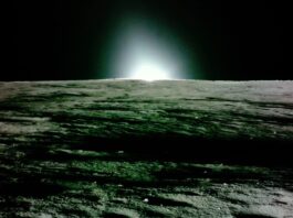 NASA Research Advances Following Firefly’s Inaugural Lunar Mission Completion After delivering ten NASA science and technology payloads to the near side of the Moon through NASA’s CLPS (Commercial Lunar Payload Services) initiative and Artemis campaign, Firefly Aerospace’s Blue Ghost Mission 1 lander captured this image of a sunset from the lunar surface.