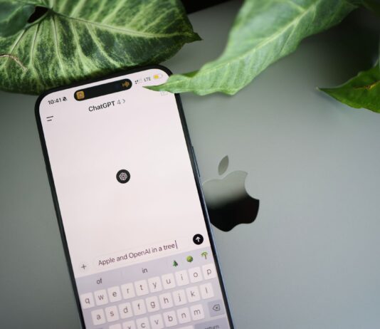 Rogue AI Hacking Attempts on Apple Devices: How to Stay Safe blog rogue ai hacking attempt apple devices guide 20260823