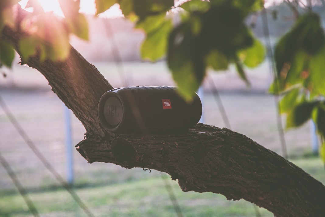 Bluetooth is still best choice