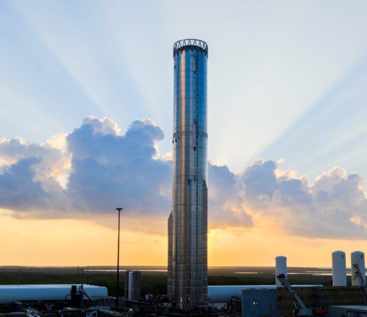 Next-gen Starship booster sustains damage during test. First next-generation Starship booster damaged in testing