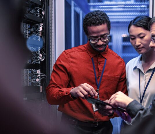 Lenovo Fuses AI with Robotics for Enhanced Retail Solutions Lenovo Integrates AI and Robotics to Deliver Smarter Retail Solutions - Lenovo StoryHub