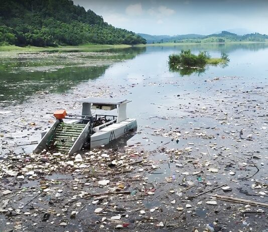 AI-Powered Clearbot Efficiently Cleans Waterways Autonomously Waterways Wonder: Clearbot Autonomously Cleans Waters With Energy-Efficient AI