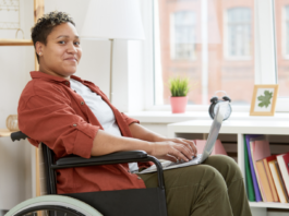 Coursera Coach Enhances Learner Support: Coursera Blog Insight Coursera Coach: Providing Essential Learner Support - Coursera Blog