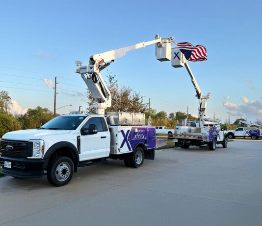 Comcast and Fort Bend County Team Up to Expand Broadband Access Comcast Partners with Fort Bend County in Major Broadband Infrastructure Expansion to Connect Thousands of Unserved and Underserved Residents