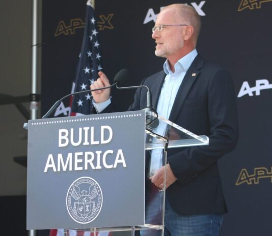 FCC Dismisses Satellite Spectrum Challenges Amid Growing D2D Deal Activity FCC throws out satellite spectrum challenges as D2D dealmaking heats up