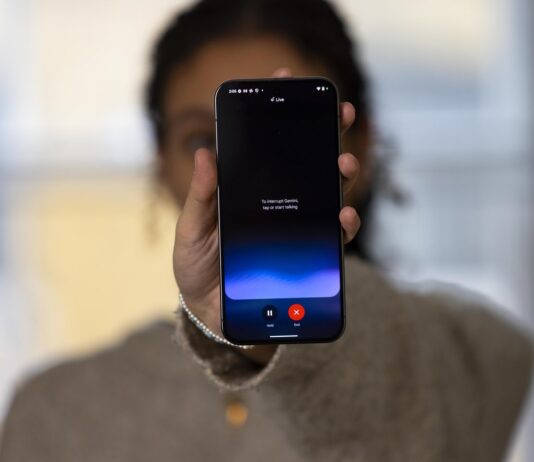 Discover 5 Tips for Simplifying Your Workday with Gemini Live 5 ways Gemini Live can make your workday easier