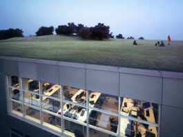 Lenovo Receives Esteemed Awards for Governance and ESG Excellence Lenovo Honored with Prestigious Corporate Governance and ESG Awards - Lenovo StoryHub