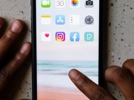 9 Steps To Declutter iPhone’s Home Screen Declutter Your iPhone's Home Screen