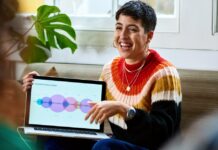 Top universities equip future workforce with digital, interpersonal skills How leading universities are preparing the future workforce with digital and human skills - Coursera Blog