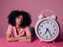 4 Quick Ways To Set An Alarm On Your Mac 4 Quick Ways To Set An Alarm On Your Mac