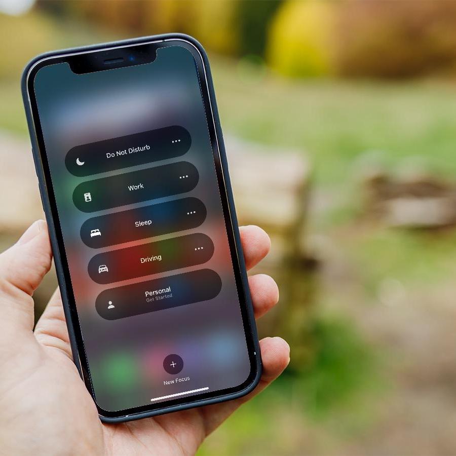 Notifications not working on iPhone in iOS 15