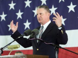 NASA Honors Jefferson Howell, Ex-Director of Johnson Space Center NASA Director Howell giving a speech