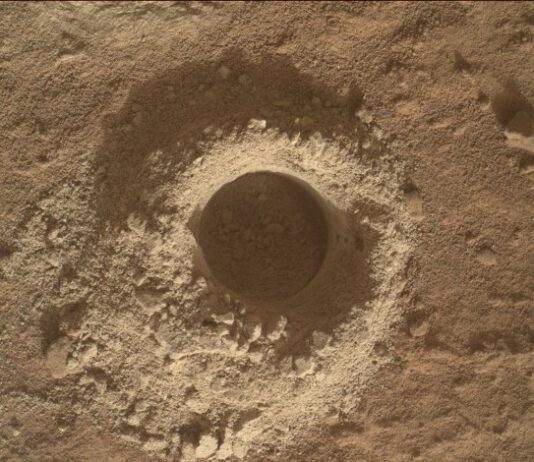 Sols 4236-4238: Revisiting Mammoth Lakes for Contact Science – NASA NASA Logo