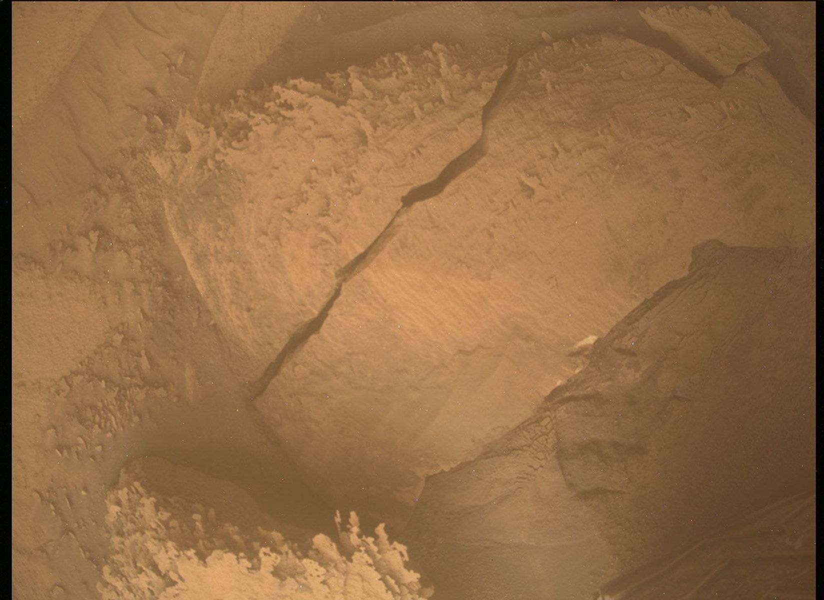 https mars.nasa .gov msl raw images msss 04396 mrdi 4396md0016220000303019e01 dxxx.jpg Sols 4402-4415: Rover Decks and Sequence Calls for the Holidays - NASA Science