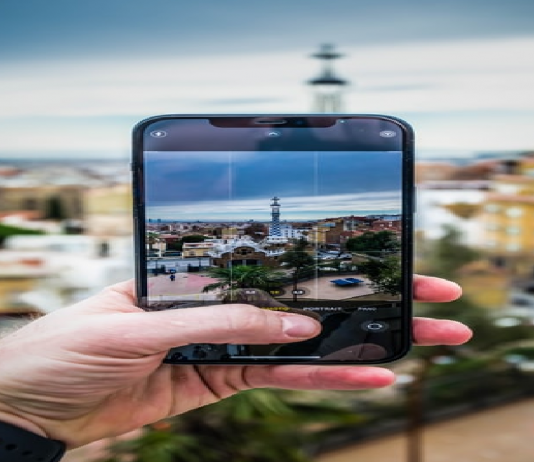 10 Tips & Tricks For The Best iPhone Photos 10 Tips & Tricks For The Best iPhone Photos