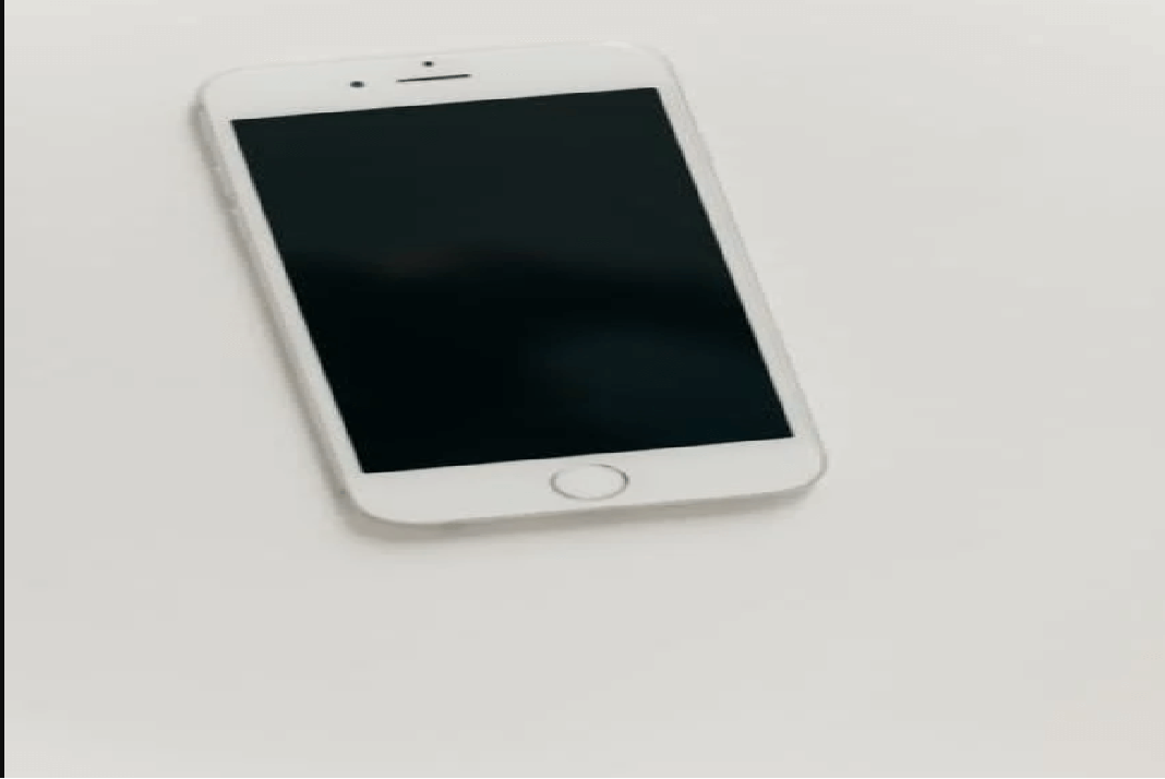 How To Eject Water From An iPhone To Improve Sound Quality?