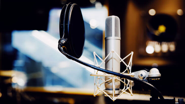 Tips On Recording Your Voice While Making Video