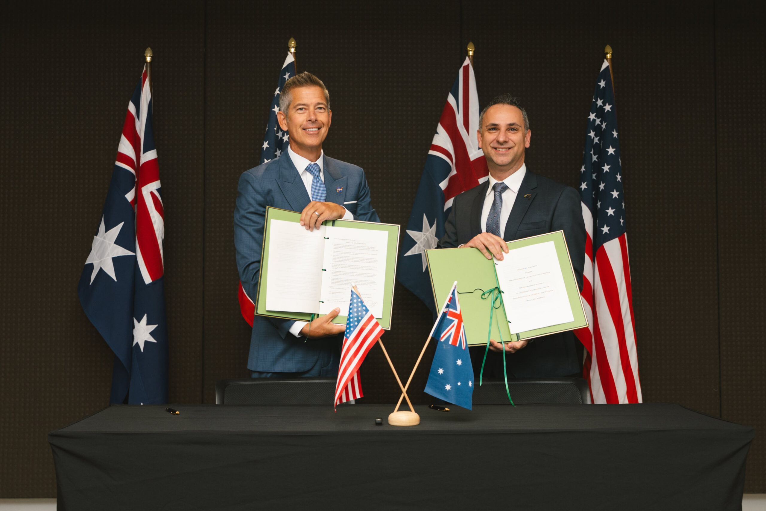 NASA signs US-Australia Agreement on Aeronautics, Space Cooperation - NASA