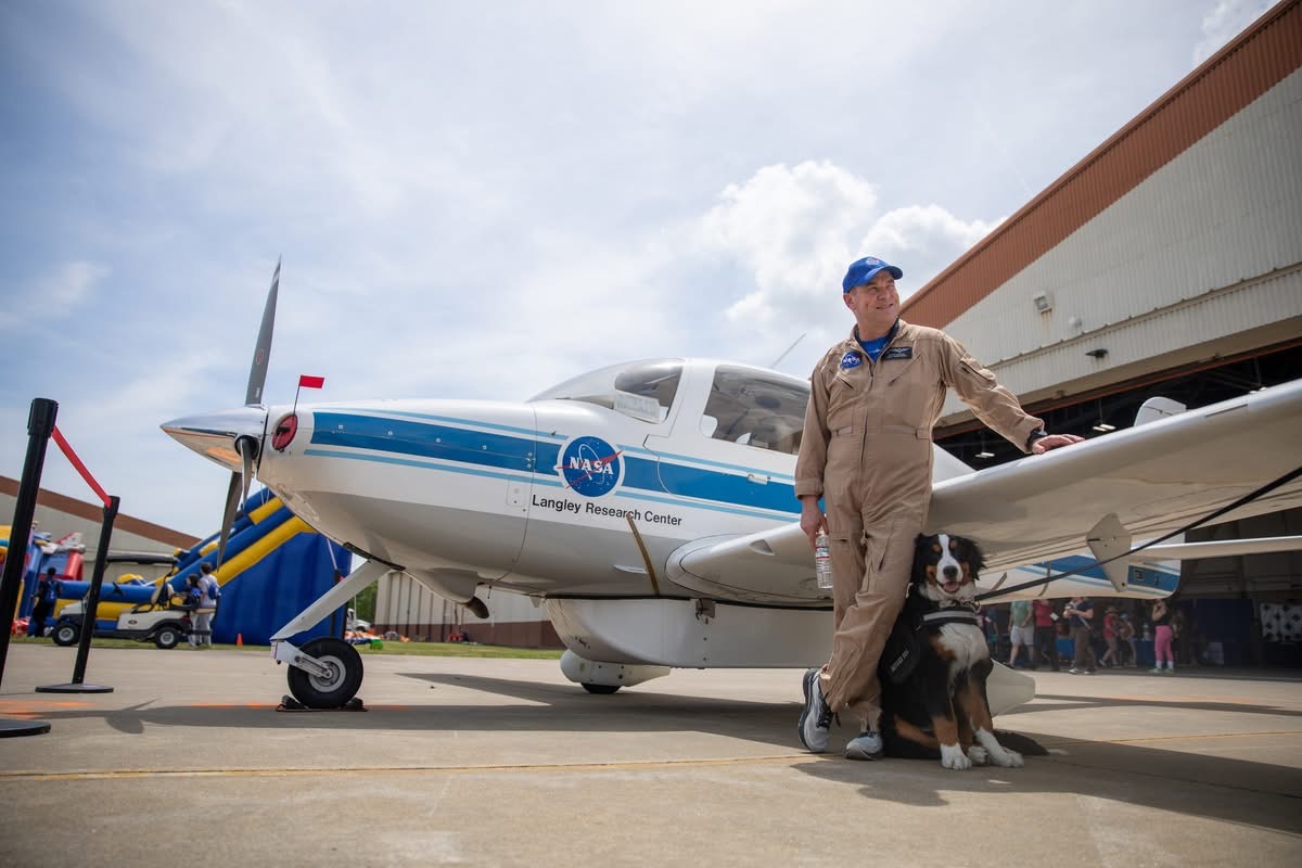 image1.jpeg NASA Langley highlights its Cirrus Design SR22 during Air Power Over Hampton Roads STEM Day.