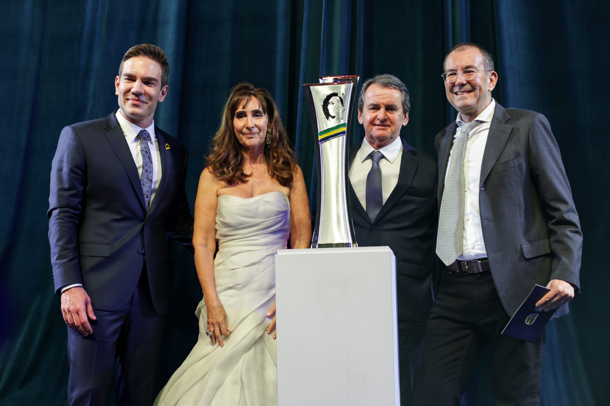 image20241101160908 scaled.jpg Lenovo and Instituto Ayrton Senna celebrate 30 years of the driver“s legacy with a special tribute - Lenovo StoryHub