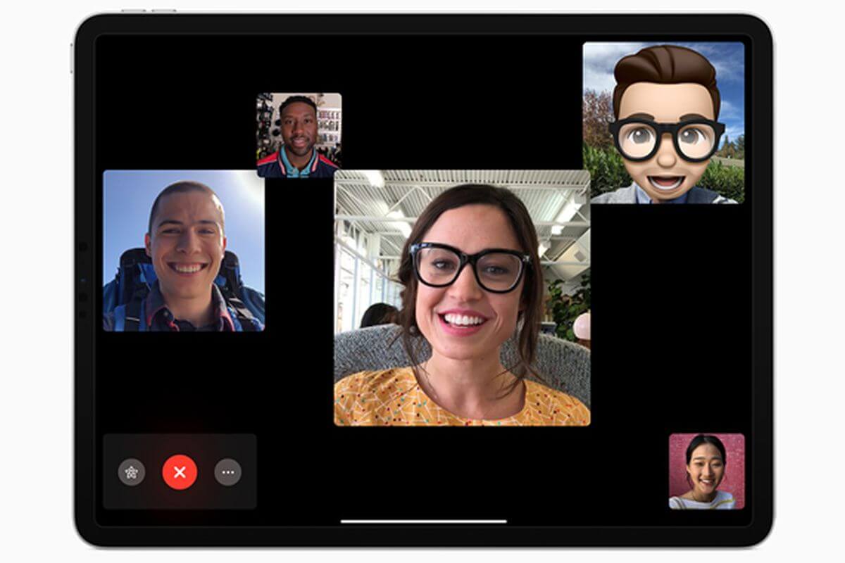 ipad_pro_group_facetime_10302018_inline.jpg.large.0 (1)