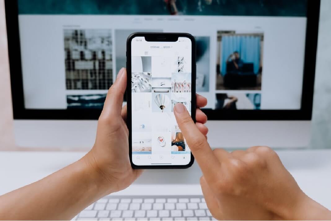 How To Transfer Photos From Old iPhone To iPhone 13?