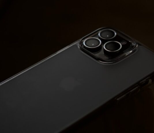 How iPhone Helps Protect Your Privacy iphone privacy