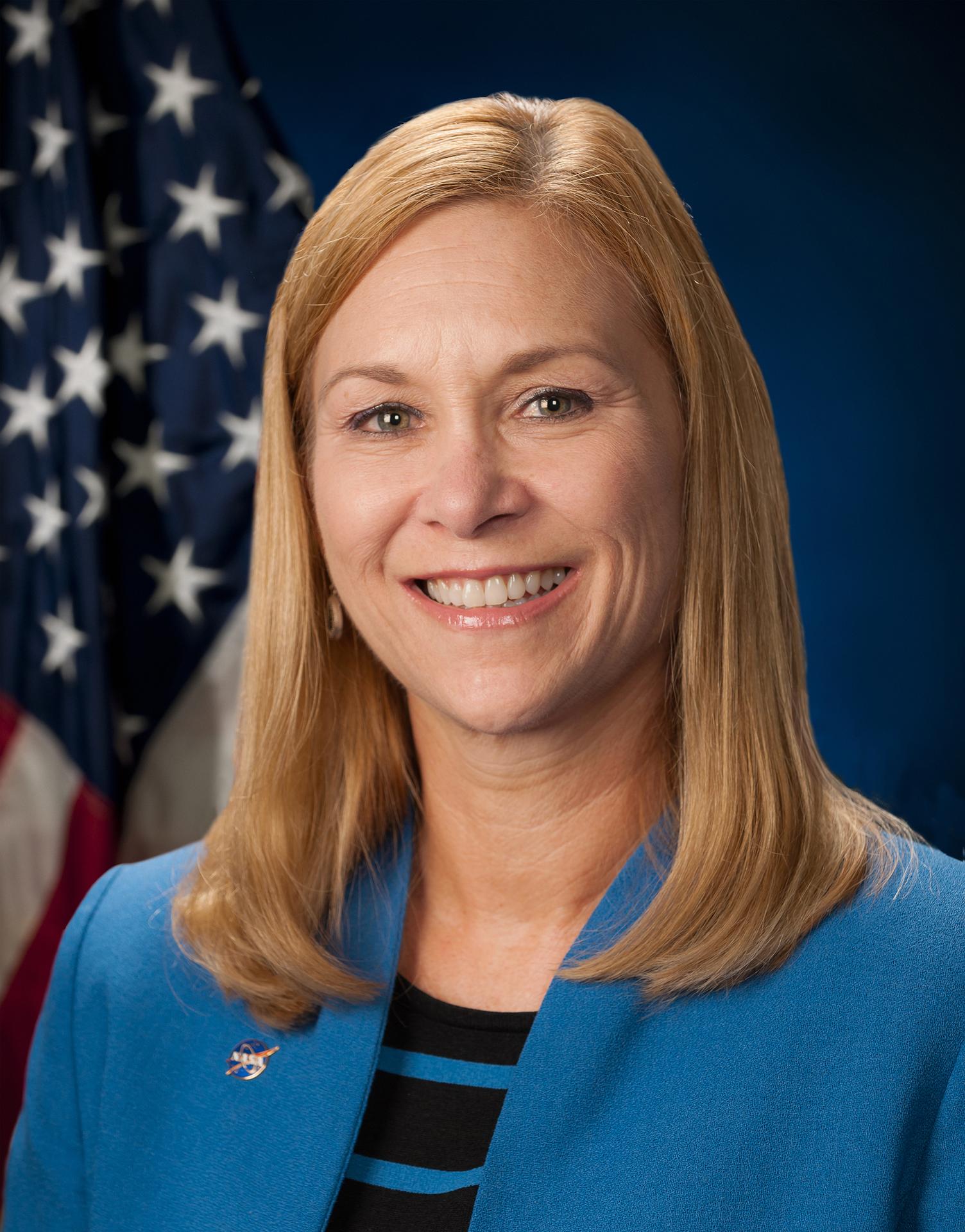 NASA Kennedy Center Director Announces Plans to Retire - NASA